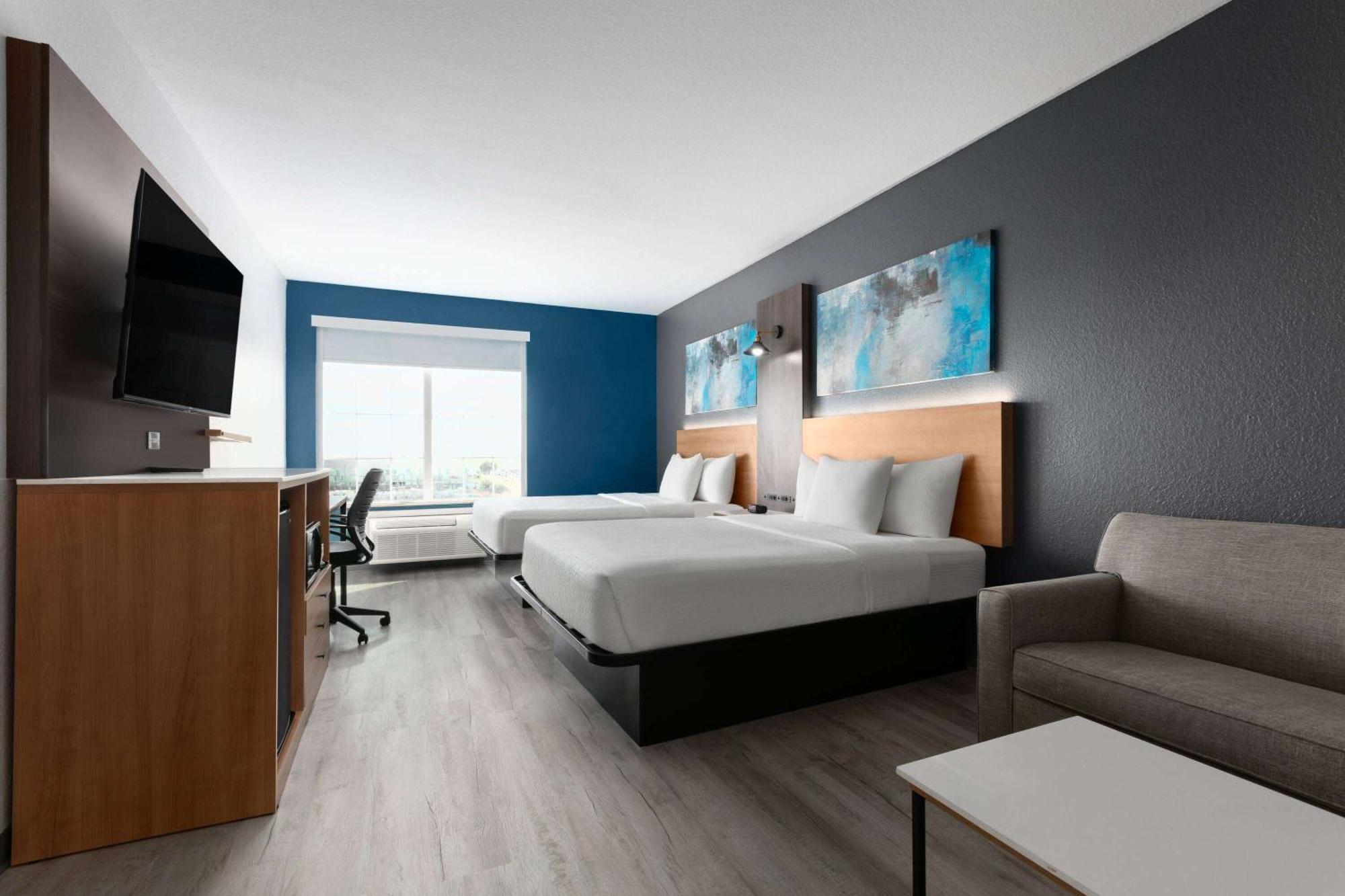 La Quinta Inn & Suites By Wyndham Ft Worth-Burleson Extérieur photo